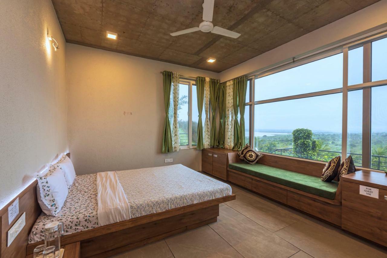 Saffronstays Serenity, Igatpuri Exterior foto